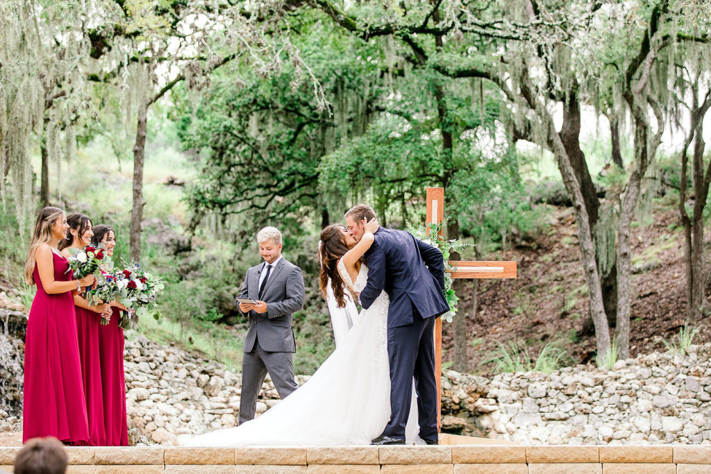 Hayes Hollow Wedding Venue in Spring Branch, Texas, Gricelda's Photography, Wedding Photographer
