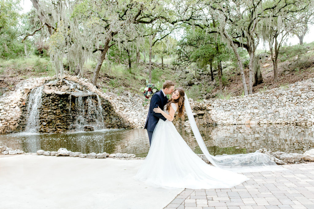 Hayes Hollow Fall Wedding, Gricelda's Photography, San Antonio Photographer