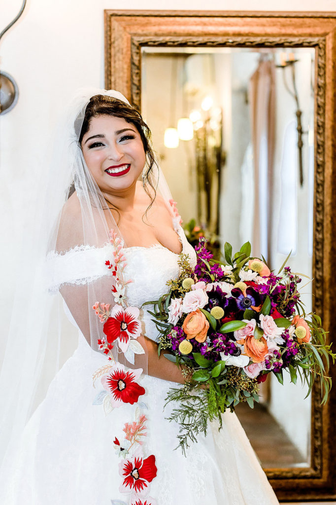Gorgeous Latina Bride, Lost Mission, Hill Country Wedding Venue