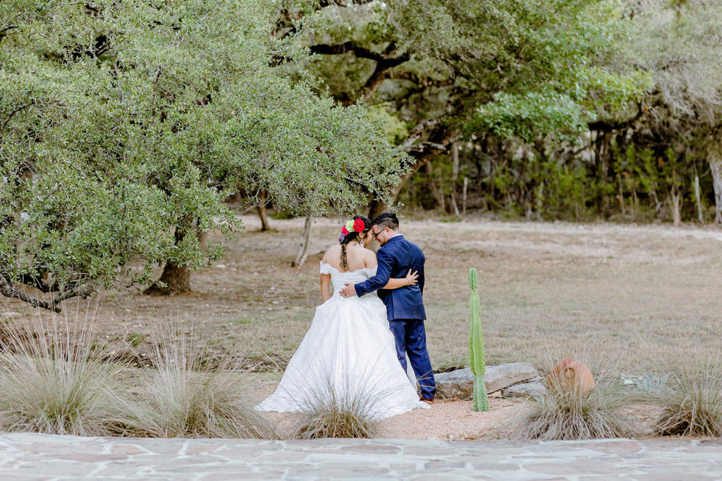 Hill Country Bride and Groom
